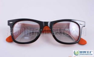 經(jīng)典與時(shí)尚的完美融合 RayBan雷朋RB2140太陽(yáng)鏡