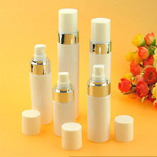 化妝品包材與文具用品 從套裝采購到廠家直批的全方位指南